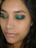 Make-up // Green