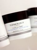 Des cosmétiques aux pierres précieuses